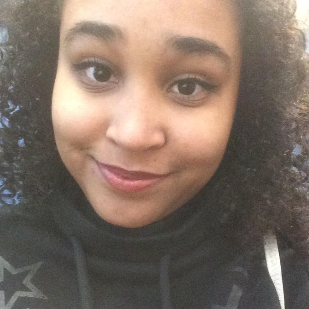 Meet your Posher, Regina